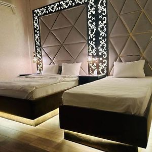 Dreibettzimmer